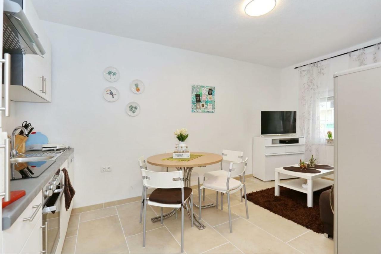 Malu Vir Apartment Luaran gambar