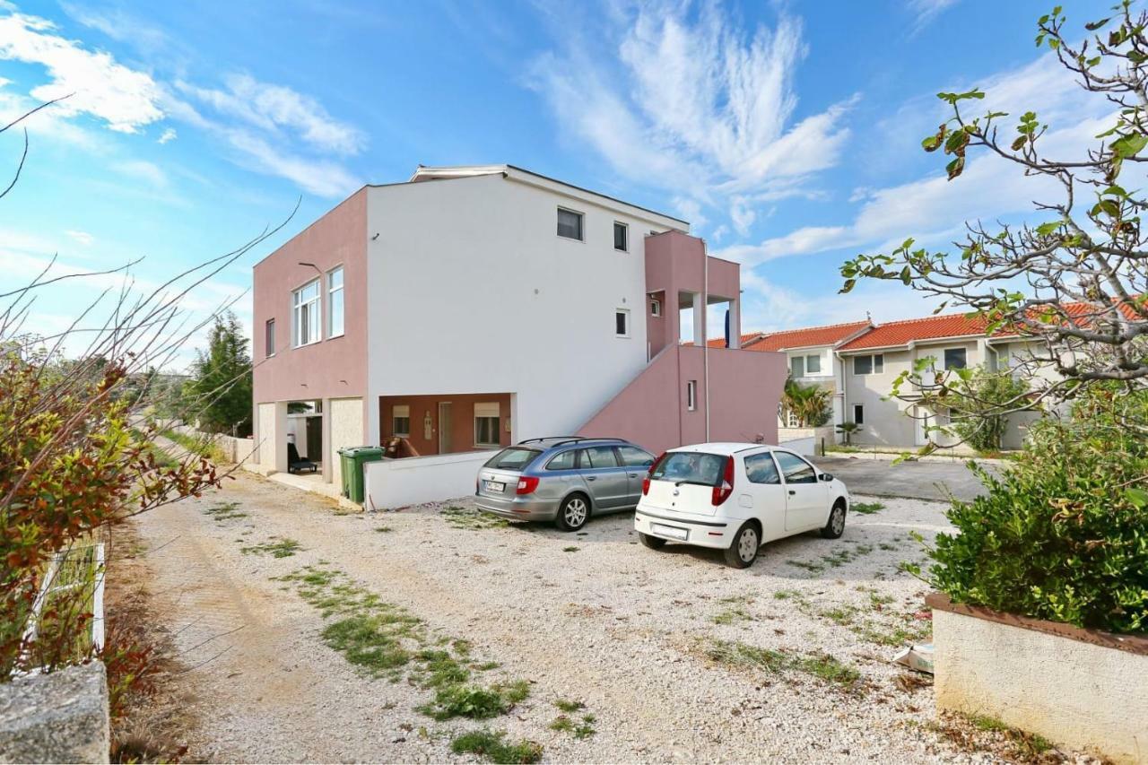 Malu Vir Apartment Luaran gambar